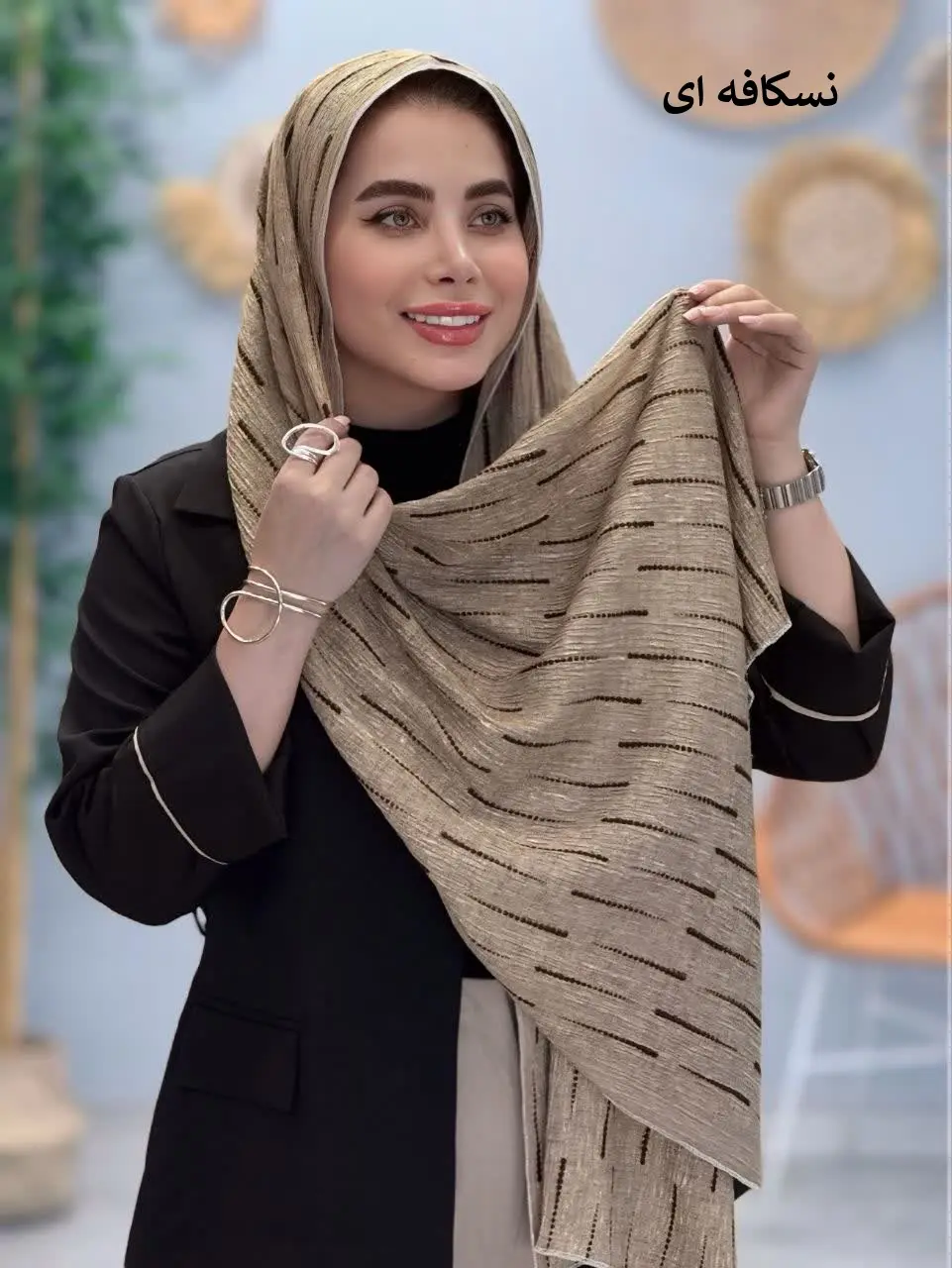 3455-شال پلیسه نخی